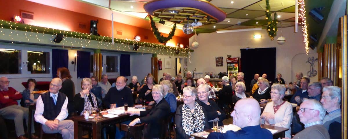 Huldiging Christien en Hermien